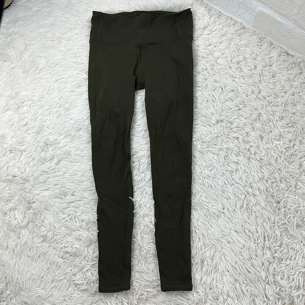 Lululemon Reveal Tight *En Avante 26" Dark Olive